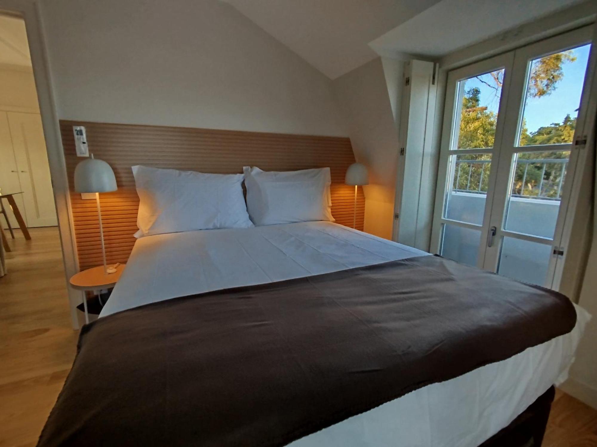 Ajuda Palace Inn Lisbon Apartments ภายนอก รูปภาพ