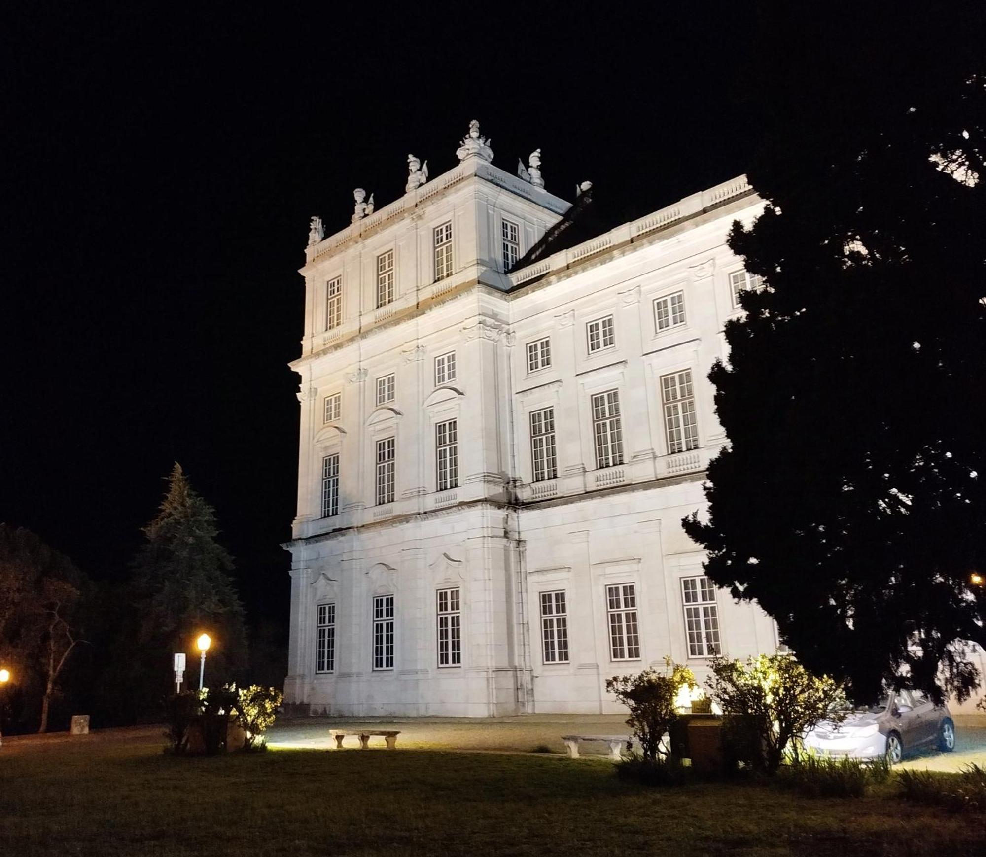 Ajuda Palace Inn Lisbon Apartments ภายนอก รูปภาพ
