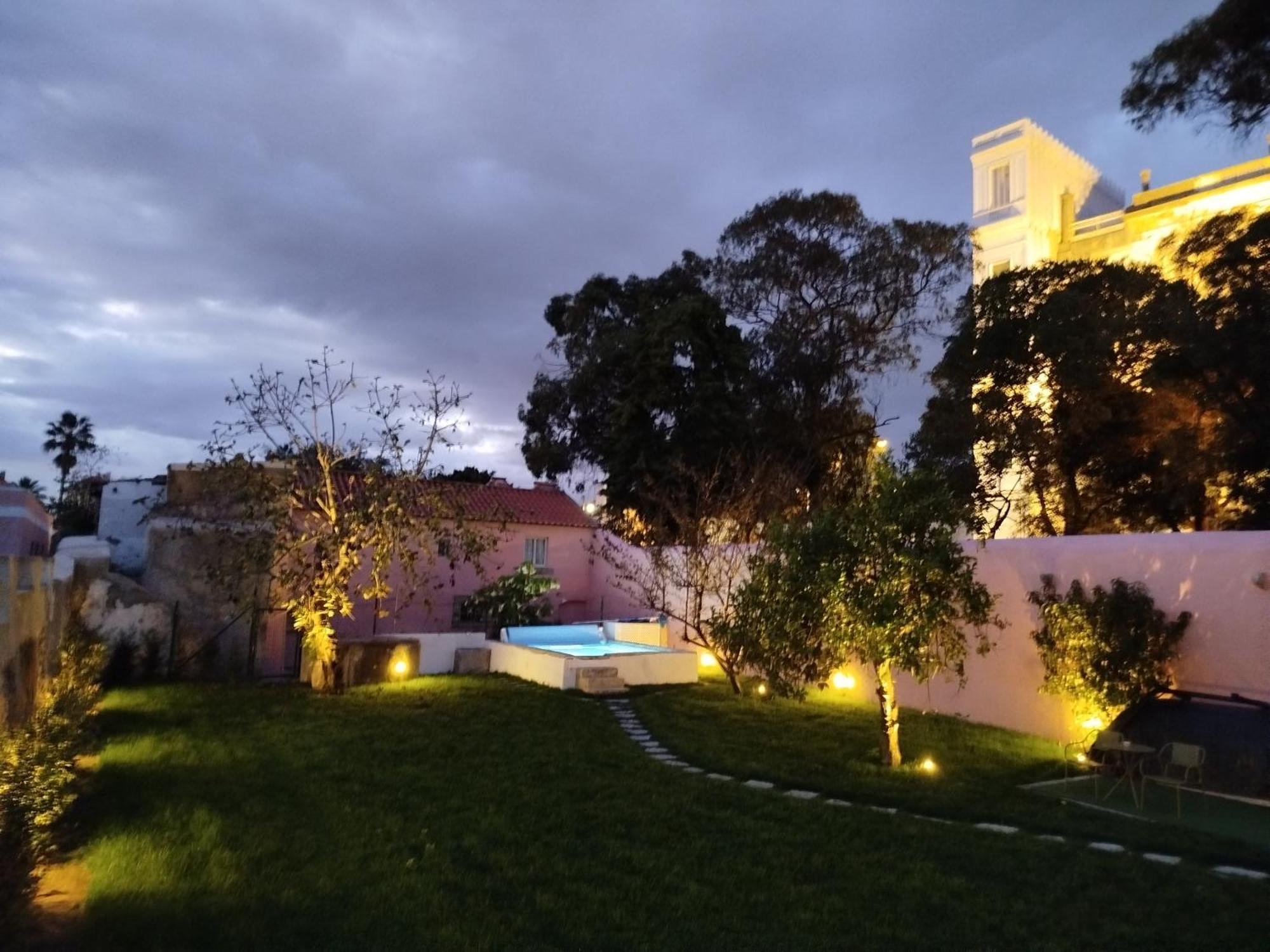 Ajuda Palace Inn Lisbon Apartments ภายนอก รูปภาพ
